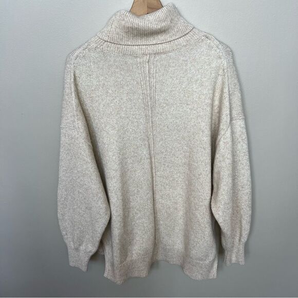 H&M Turtleneck Sweater Chunky Knit Oversized Beige Oatmeal Cream Size Medium - Picture 5 of 10